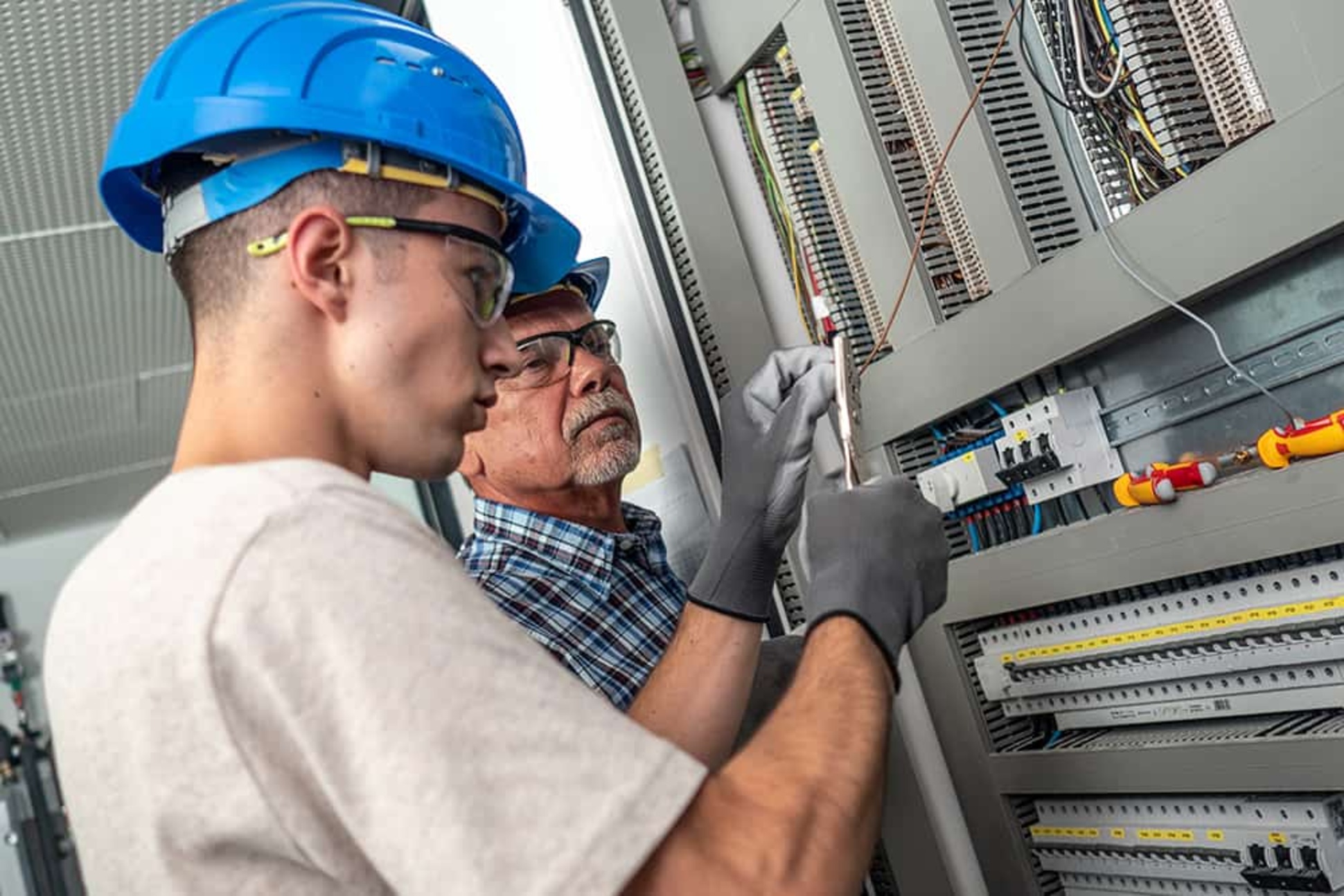 Ausbildung bei Löw Elektrotechnik in Breitenbach am Herzberg